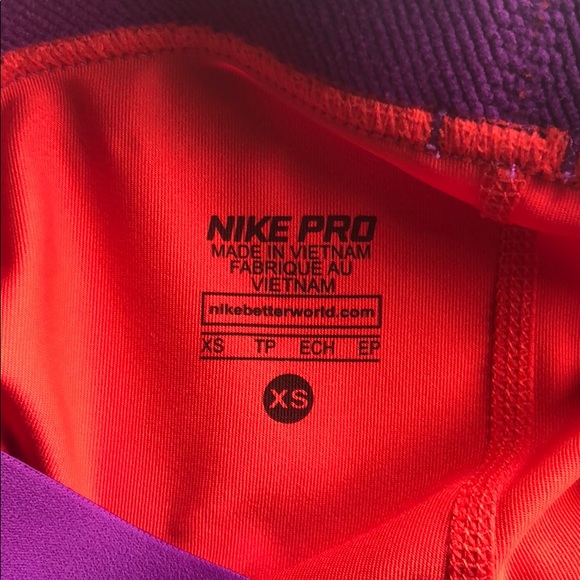 Nike Pro Spandex - Picture 3 of 3